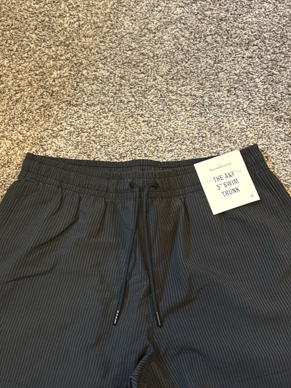 Abercrombie & Fitch Men’s Black Pinstripe Swim Trunks